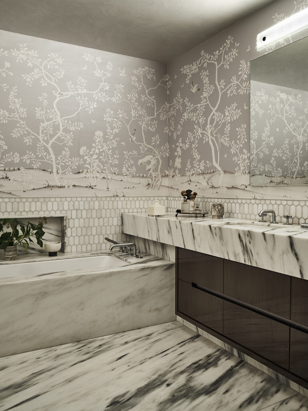 Nicole_Fuller_Interiors_West_Village_Primary_Bathroom