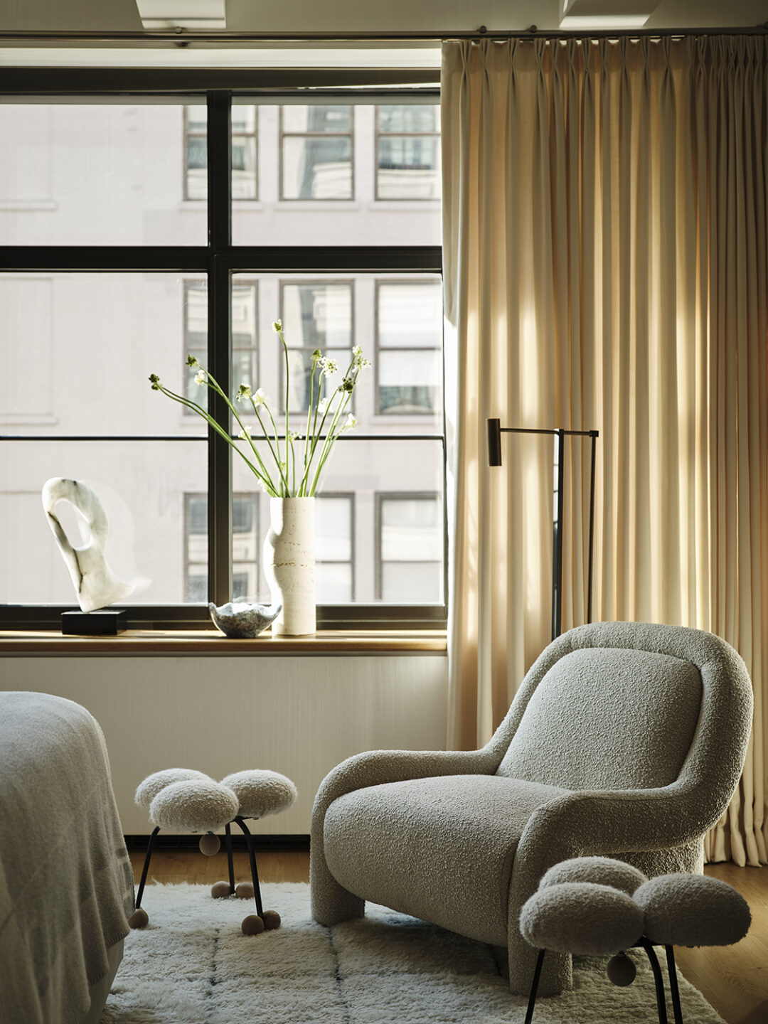 Nicole_Fuller_Interiors_West_Village_Primary_Bedroom_Detail